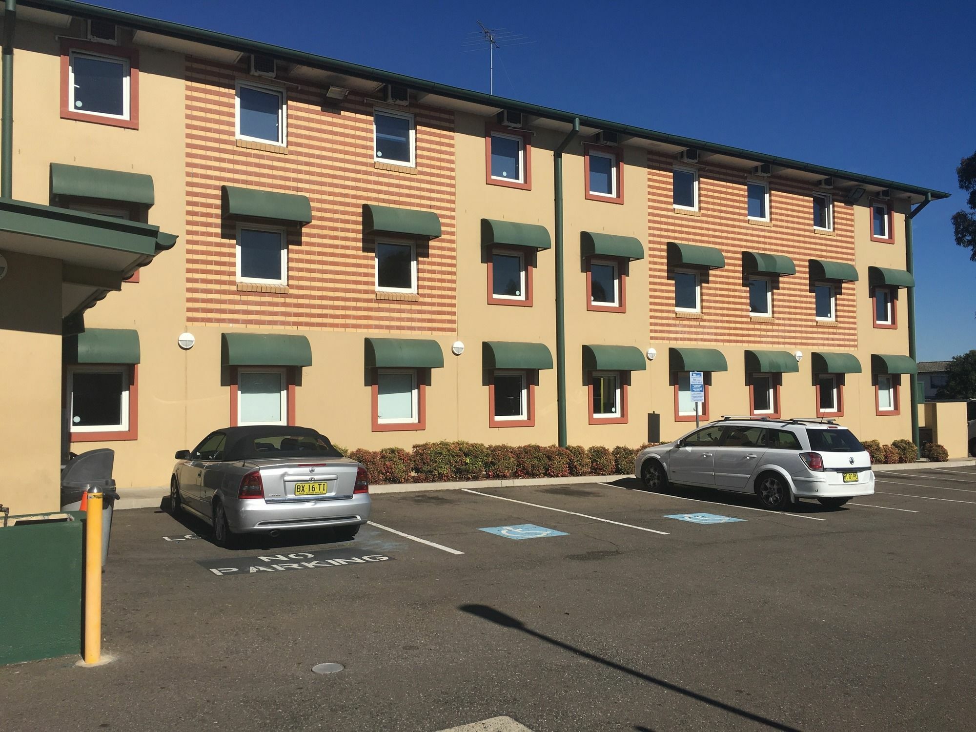 Ibis Budget - Casula Liverpool Exterior foto